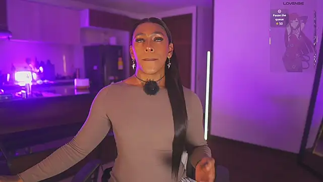 AmberRaus online show from December 4, 2:25 am