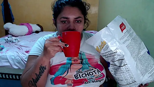 Snapshot of yulieth_bbw chatting on October 13, 2:03 am yulieth bbw online show from October 13, 2:03 am