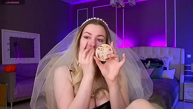 Snapshot of elinanortas chatting on October 29, 1:21 am elinanortas online show from October 29, 1:21 am