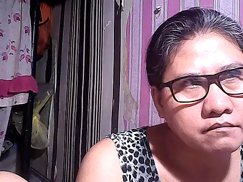 sweetsosie18 online show from November 13, 7:13 pm