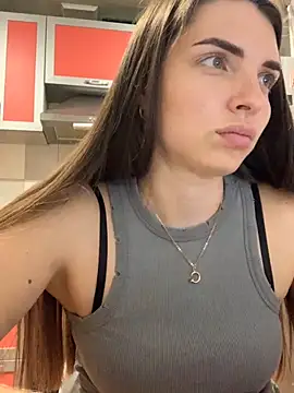 SeducingYoghourt online show from November 16, 4:40 pm