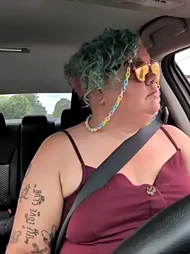 Snapshot of PotOfGreer chatting on September 27, 5:53 pm PotOfGreer online show from September 27, 5:53 pm