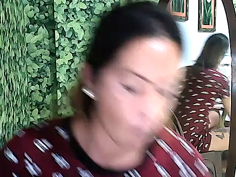 Snapshot of yummy_21xxx chatting on September 26, 10:13 am yummy 21xxx online show from September 26, 10:13 am