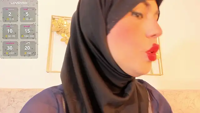 Snapshot of hanajameela chatting on October 1, 11:48 am hanajameela online show from October 1, 11:48 am