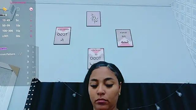 Snapshot of colombiamommy chatting on September 24, 1:21 pm colombiamommy online show from September 24, 1:21 pm