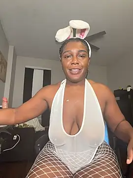 TilaTotti online show from April 6, 4:46 am