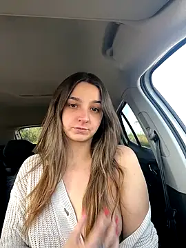 DoriDeluxe66 online show from November 13, 11:31 am