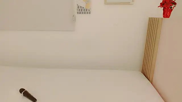 Snapshot of Elen__Sweet chatting on October 19, 3:52 am Elen  Sweet online show from October 19, 3:52 am