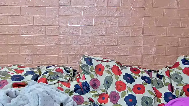 Snapshot of Ugly_Filipina chatting on October 7, 10:14 pm Ugly Filipina online show from October 7, 10:14 pm