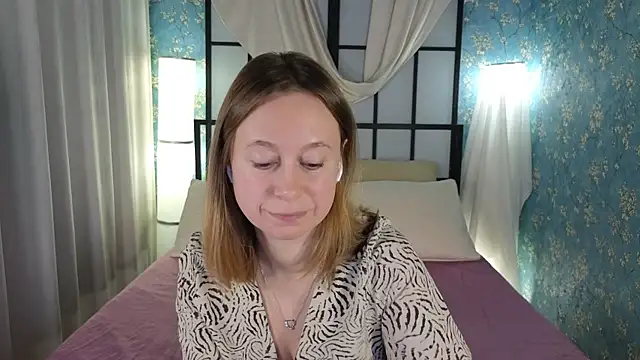 Snapshot of BrookeEvans chatting on October 4, 8:57 pm BrookeEvans online show from October 4, 8:57 pm