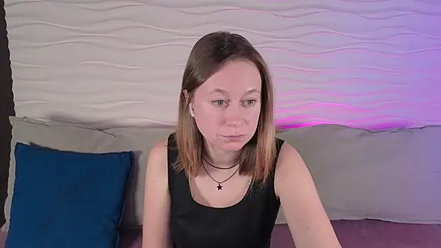 Snapshot of BrookeEvans chatting on October 18, 8:54 pm BrookeEvans online show from October 18, 8:54 pm