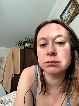 Snapshot of BrookeEvans chatting on October 17, 6:38 am BrookeEvans online show from October 17, 6:38 am