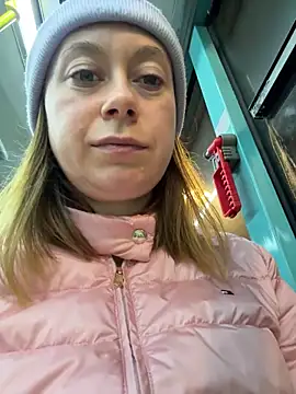 Snapshot of BrookeEvans chatting on September 27, 6:48 pm BrookeEvans online show from September 27, 6:48 pm