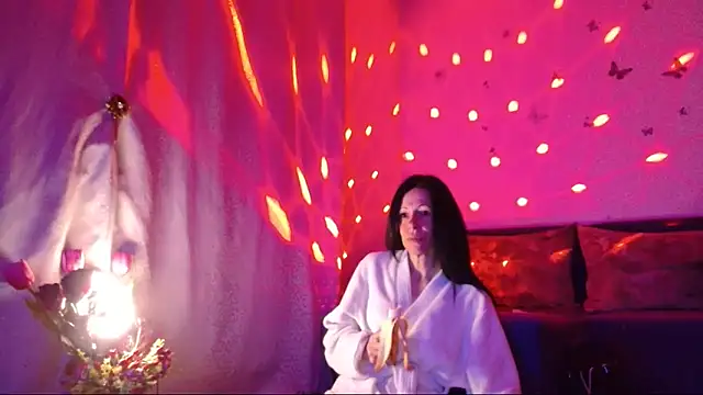 ElysaSun online show from March 26, 12:02 am