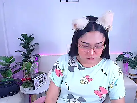 Snapshot of plysaithailand chatting on October 14, 1:30 am plysaithailand online show from October 14, 1:30 am