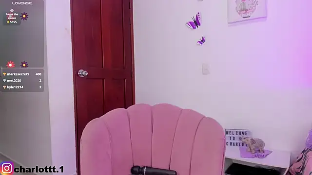 Snapshot of charlotte_250 chatting on September 30, 4:29 am charlotte 250 online show from September 30, 4:29 am