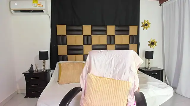 BarbieKano online show from November 20, 11:28 pm