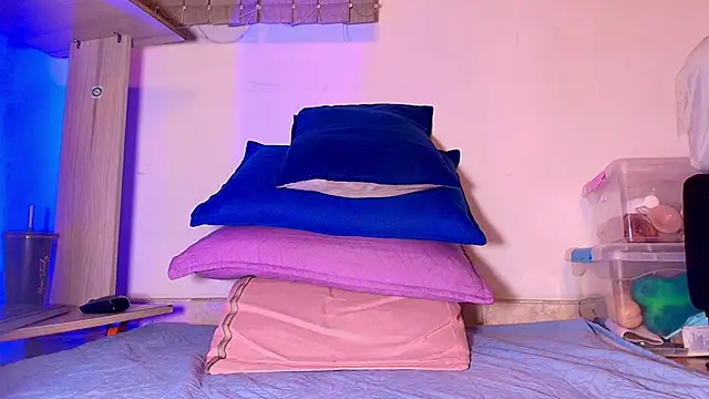  ebony-queen  online show from September 23, 12:03 pm