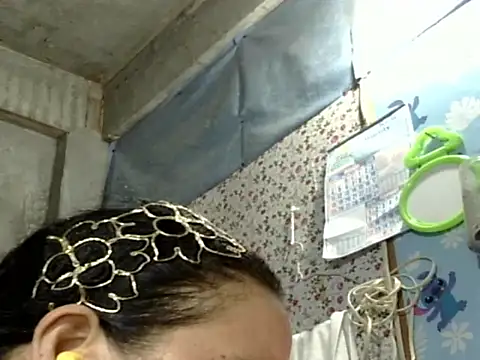 hotwet mama4uxx online show from February 13, 5:47 pm