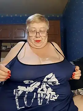 Snapshot of Lena_Gaby chatting on October 28, 6:35 pm Lena Gaby online show from October 28, 6:35 pm