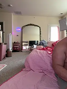 PiggyRose online show from April 16, 10:56 pm