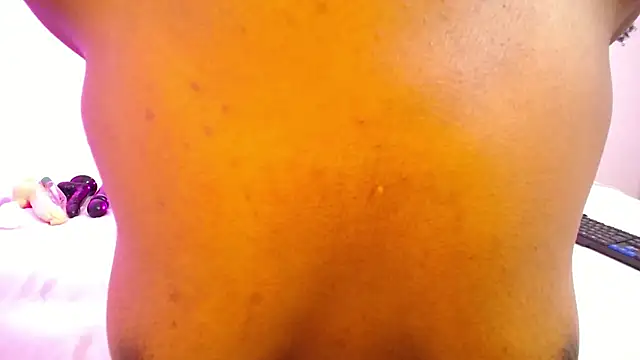 Snapshot of Naughty_choko chatting on October 27, 9:27 am Naughty choko online show from October 27, 9:27 am