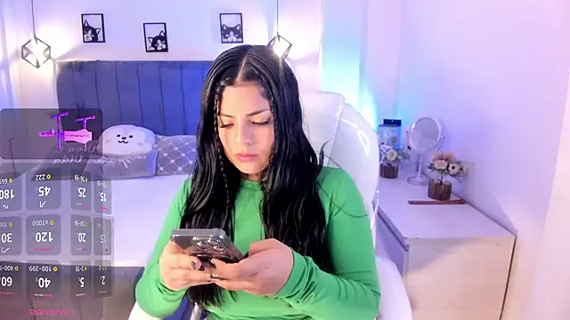 Snapshot of Catalinaa_martinez chatting on September 19, 3:05 am Catalinaa martinez online show from September 19, 3:05 am