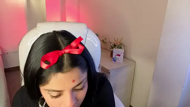 Snapshot of Catalinaa_martinez chatting on October 10, 3:11 am Catalinaa martinez online show from October 10, 3:11 am