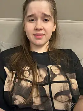 HornyGirlH online show from March 30, 9:58 pm