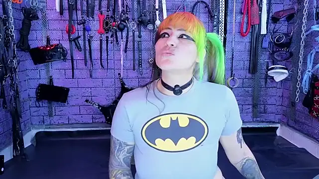 PANDORANEZZ online show from May 7, 1:32 am