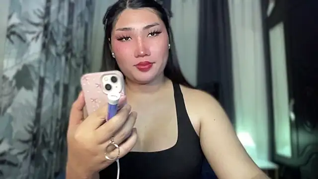 Miss Deliciousness online show from October 1, 3:39 pm