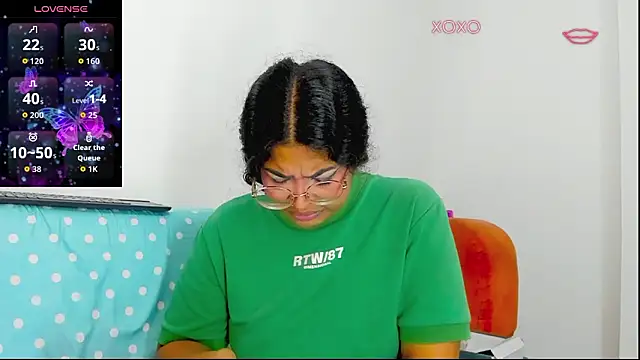 moana taylor online show from March 18, 12:32 pm