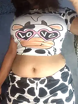 Snapshot of SexyFriends_ chatting on October 1, 3:33 am SexyFriends online show from October 1, 3:33 am