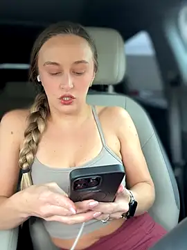 lunagirl13 online show from September 30, 8:46 pm