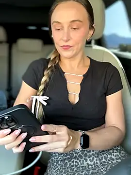 lunagirl13 online show from September 17, 5:44 pm