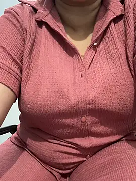 Preet Kaur 69 online show from February 21, 6:08 pm