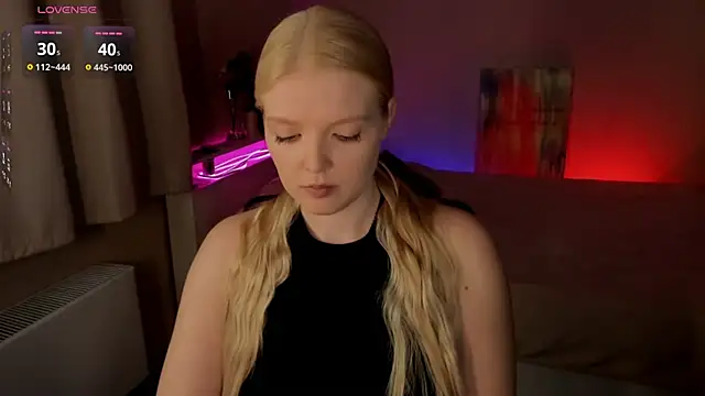 Ssweet annie online show from March 23, 4:46 pm