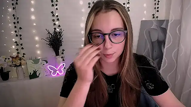 SweetPrincess  online show from September 24, 9:08 am