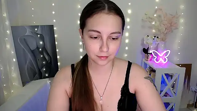 SweetPrincess  online show from June 13, 5:38 am