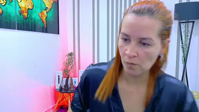 Britney taylor  online show from October 25, 12:18 am