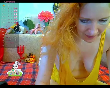Snapshot of LexxNikki chatting on October 17, 10:51 am LexxNikki online show from October 17, 10:51 am