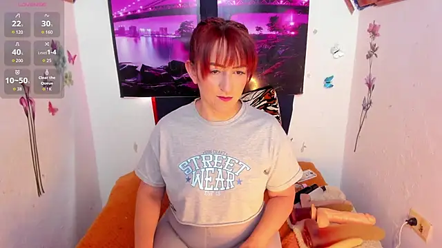 Snapshot of Hannaa32 chatting on September 18, 7:45 pm Hannaa32 online show from September 18, 7:45 pm