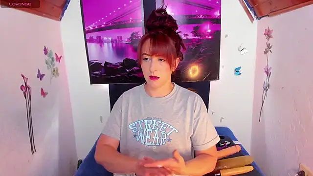 Snapshot of Hannaa32 chatting on September 11, 8:09 pm Hannaa32 online show from September 11, 8:09 pm