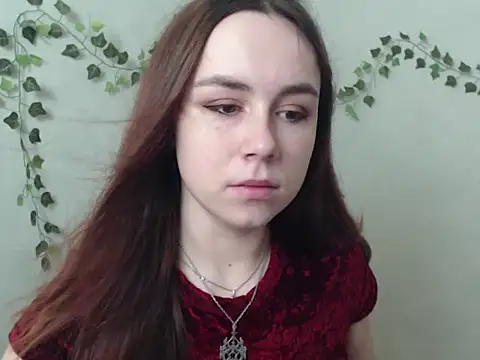 VeryVeryVeryShy  online show from March 26, 6:37 am