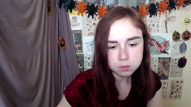 Snapshot of VeryVeryVeryShy_ chatting on October 29, 8:29 am VeryVeryVeryShy online show from October 29, 8:29 am