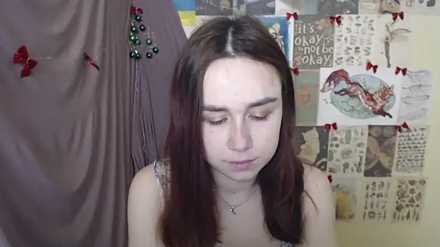 VeryVeryVeryShy  online show from December 23, 9:35 am