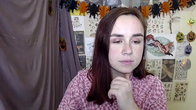 Snapshot of VeryVeryVeryShy_ chatting on November 1, 8:24 pm VeryVeryVeryShy online show from November 1, 8:24 pm