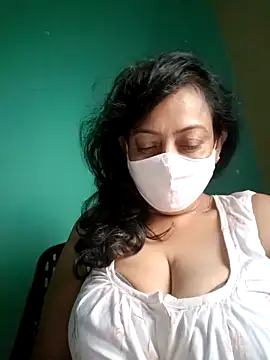 Snapshot of love_suman chatting on October 7, 10:41 am love suman online show from October 7, 10:41 am