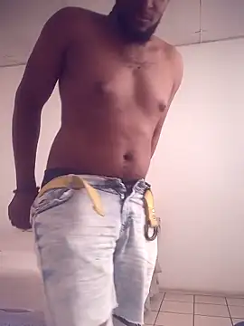 BigBlacBoyD online show from December 14, 1:39 pm