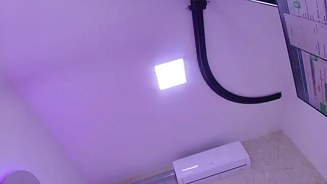 leon gaby online show from December 13, 7:53 pm